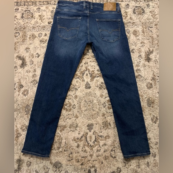 Men’s Guess jeans - Picture 3 of 3